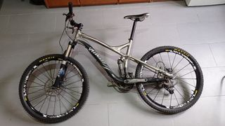 Specialized Stumpjumper FSR Expert 2008
RuedaMavic
