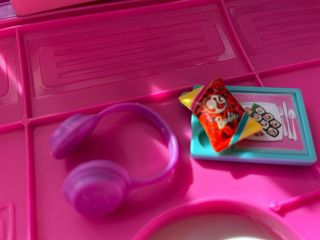 Avión Barbie con muñeca piloto