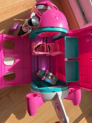 Avión Barbie con muñeca piloto