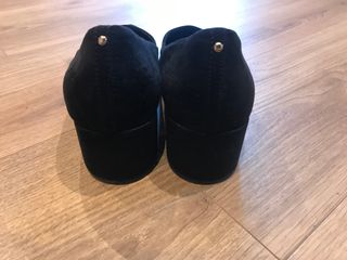 Zapatos negros tacón ancho