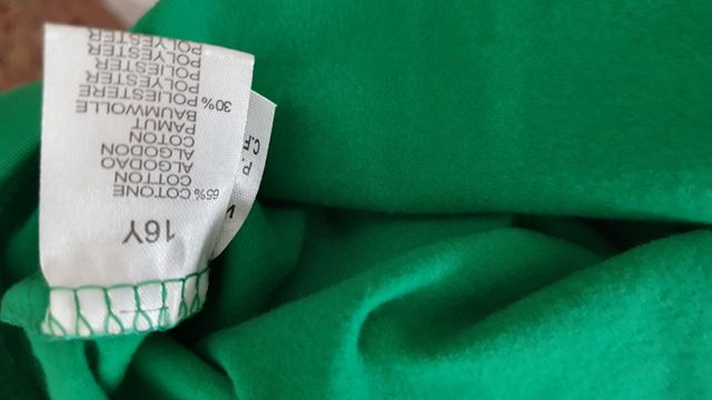 CAMISETA VERDE T/16"NUEVA"