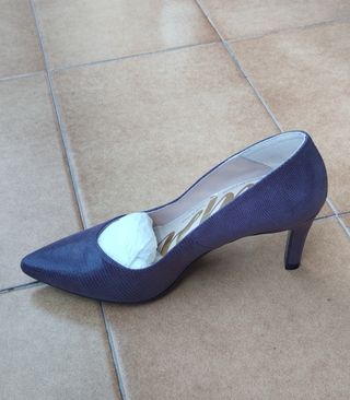 Zapatos morados fiesta