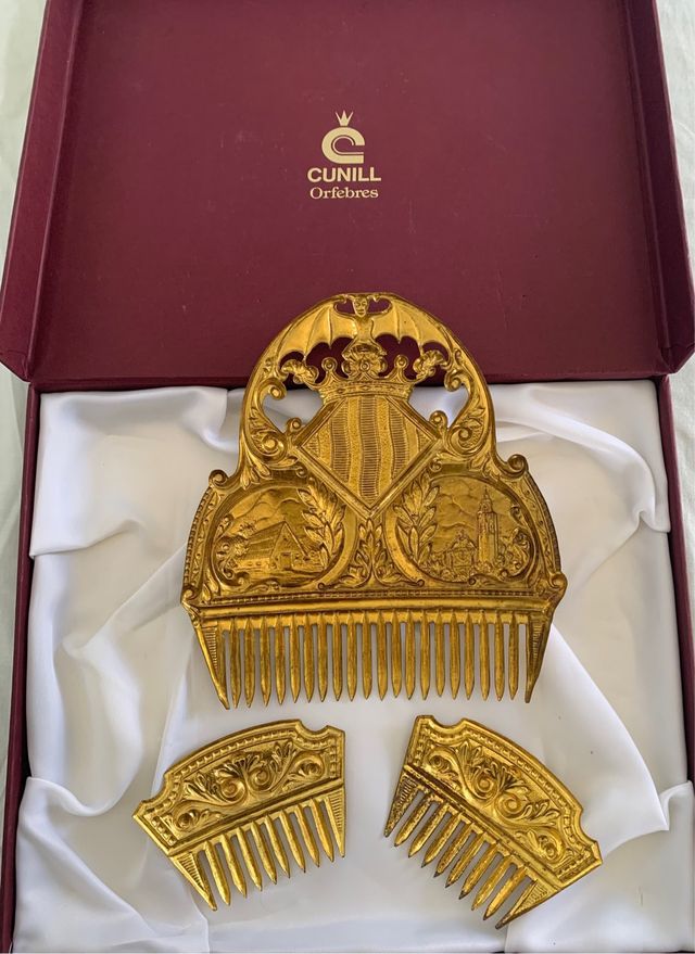 Peinetas antiguas fallera