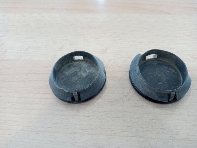 Tapa gancho parachoques fiat punto 99-10