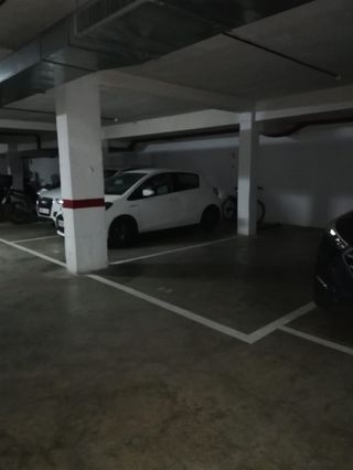 En Tomares: Garaje Coche + moto