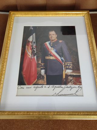 Augusto Pinochet firmado Fotografía Historica
