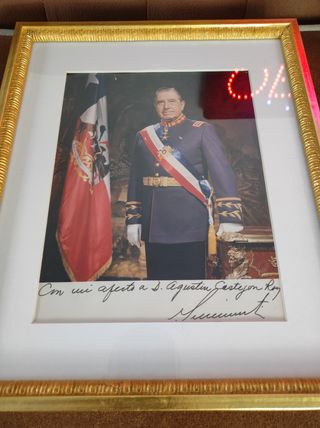 Augusto Pinochet firmado Fotografía Historica