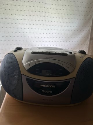 Reproductor de musica y radio