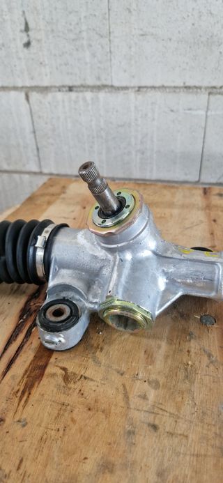 Cremallera Dirección Toyota Avensis 2001