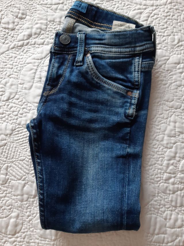 Pantalòn Pepe Jeans + Camisa Benetton