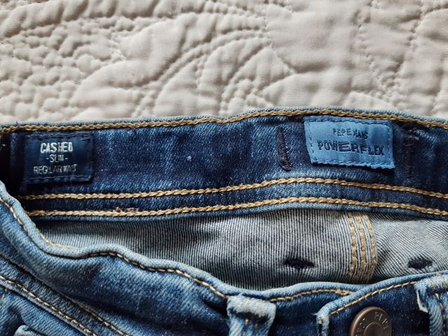 Pantalòn Pepe Jeans + Camisa Benetton