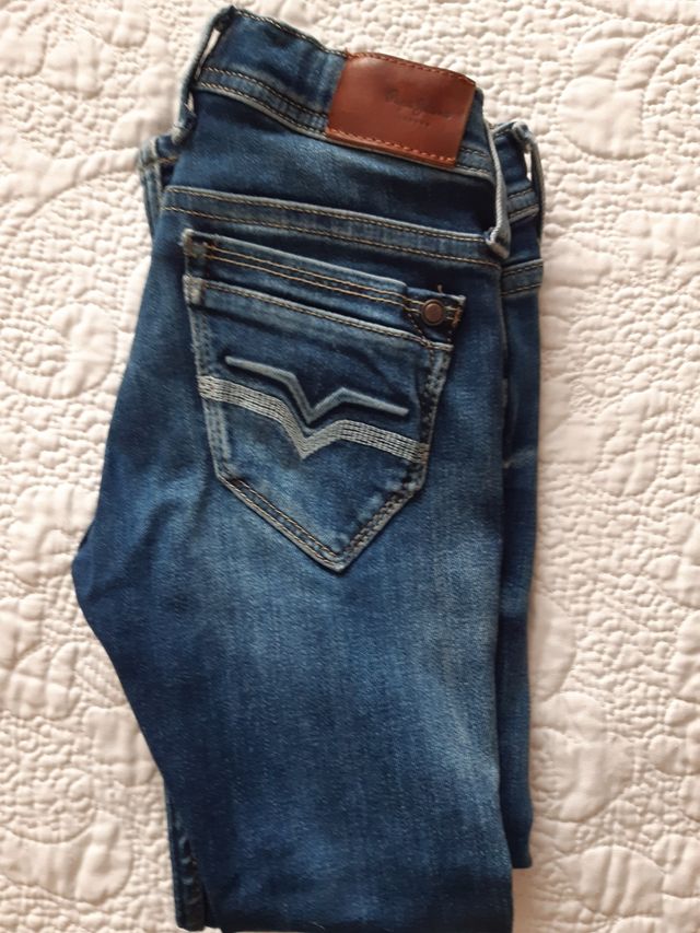 Pantalòn Pepe Jeans + Camisa Benetton