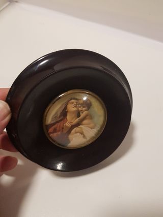 Cuadro pequeño de baquelita vintage