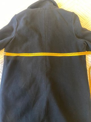 Abrigo negro de paño