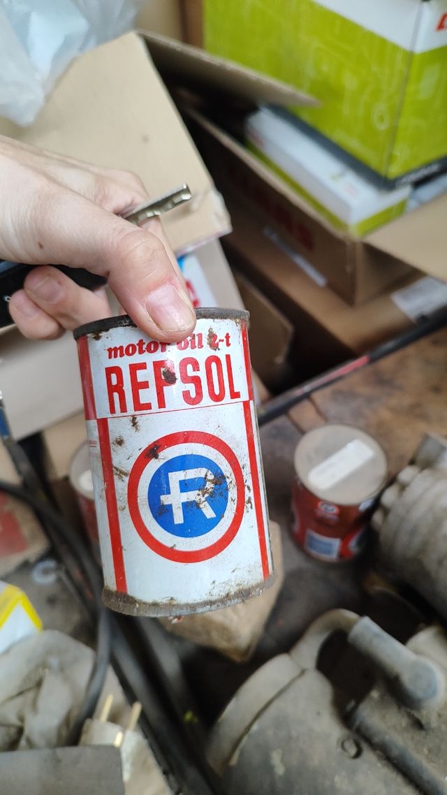 Lata repsol motor oíl vintage