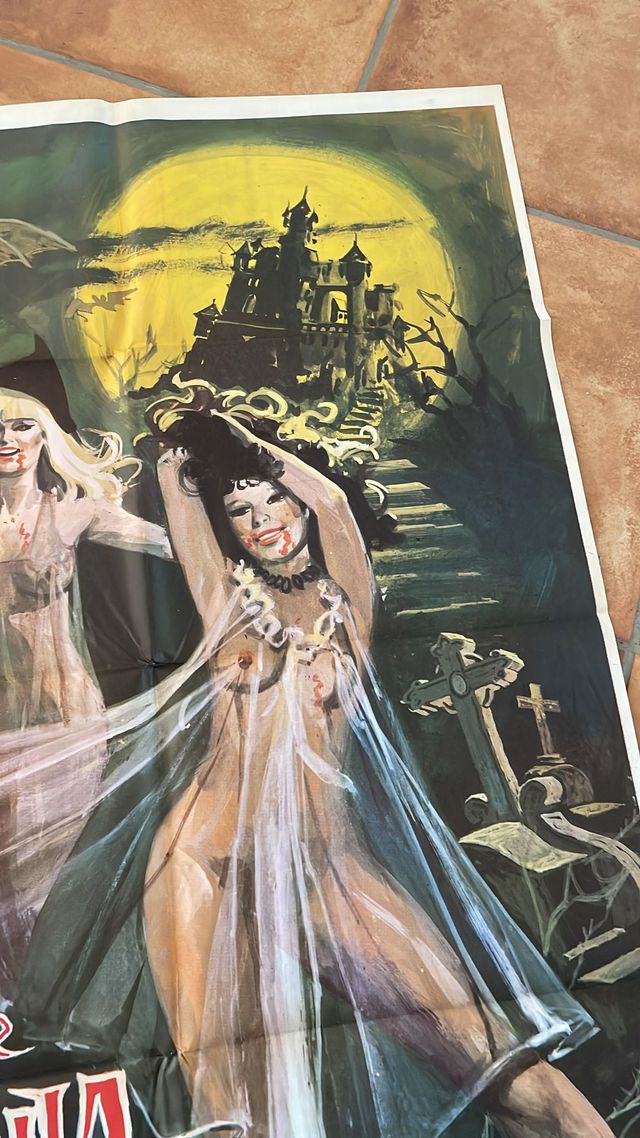 LAS HIJAS DE DRACULA POSTER ORIGINAL 70 X 100