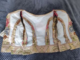 Cuerpo farol fallera espolín Lucía de Garin