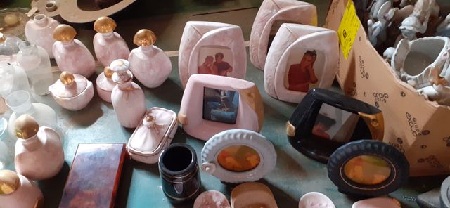 Recipientes pequeños Diferentes. Entre 0,5€ a 2€