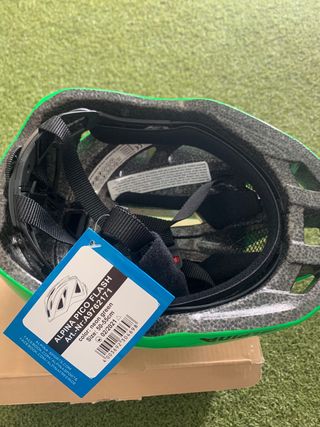 Alpina pico flash casco de bici. Nueva.