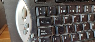 Teclado ordenador Leotec PS2