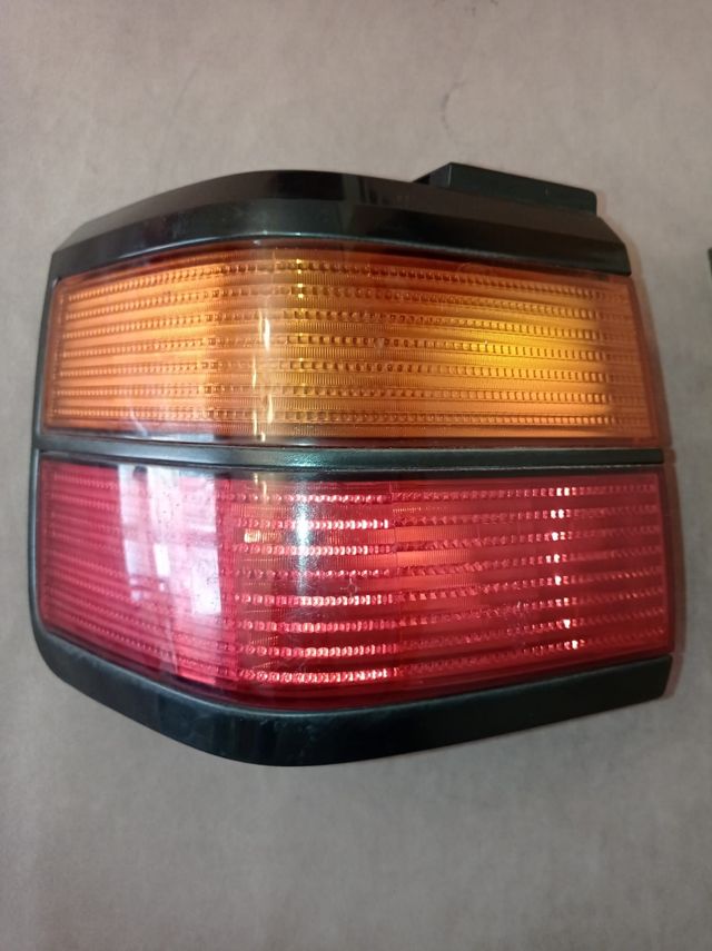Pilotos traseros Volkswagen Passat 1988-1993
