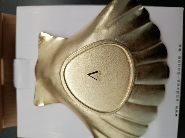 Bandeja pequeña concha dorada Andrea House