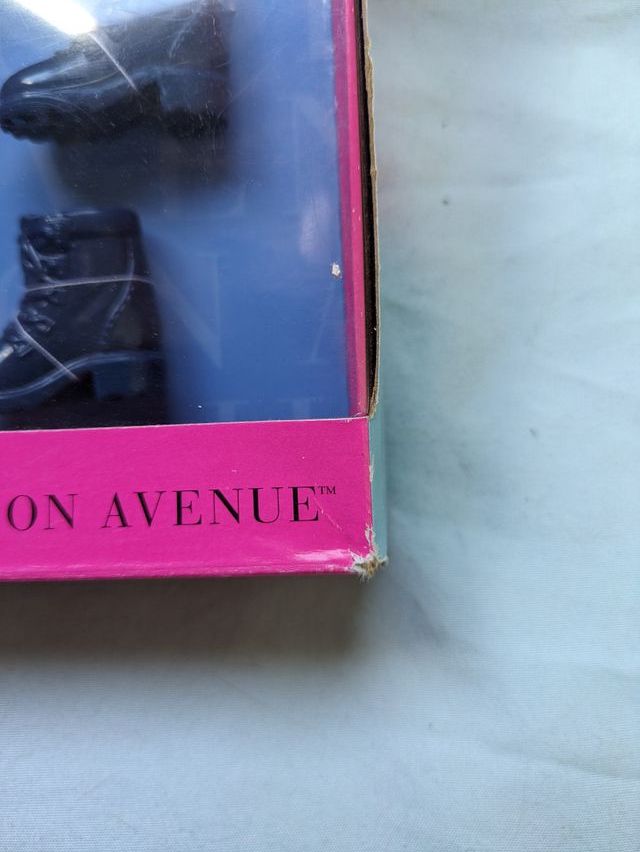 Barbie Fashion Avenue Exclusivo 2001 nuevo