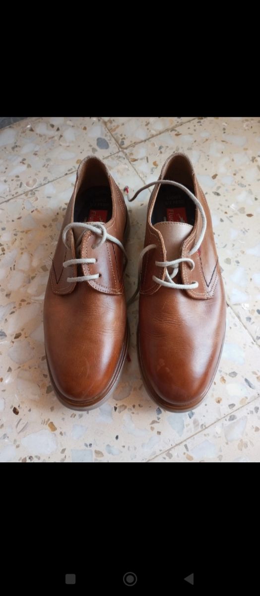 Zapatos Caballero usados 1 vez  Me aprietan