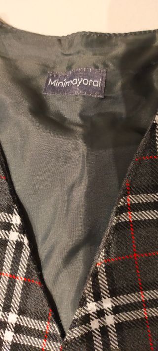 Colete e gravata cinza Menino