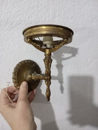 Aplique antiguo pared