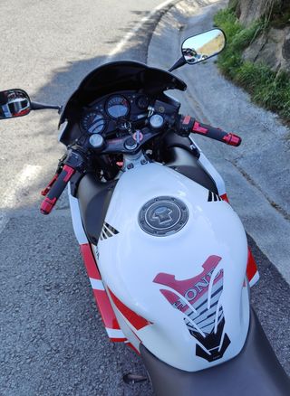 Honda CBR 600 F4