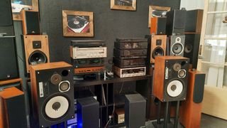 Bowers CDM1. B&W. Altavoces