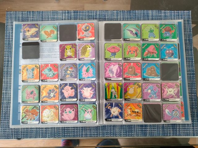 Album staks Pokemon 209/260