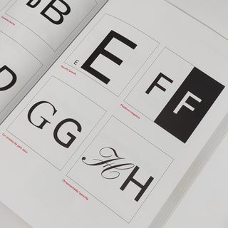 Libro Manual de tipografía John Kane