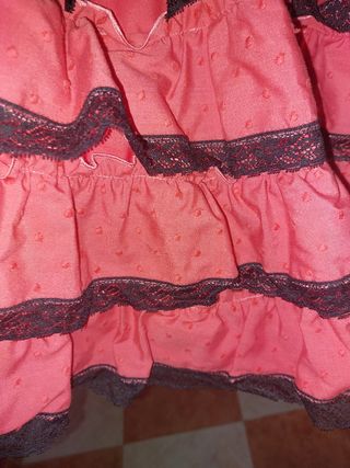 Trajes y falda flamenca