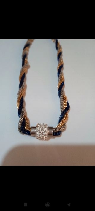 Collana colore oro e argento modello treccia donna