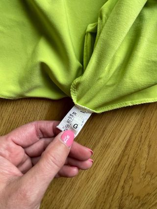 Camiseta manga corta asimetrica lima verde T.G.