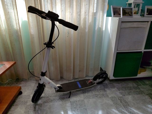 Vendo patinete nuevo