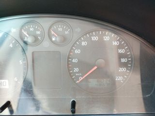 Volkswagen Transporter T5 2004