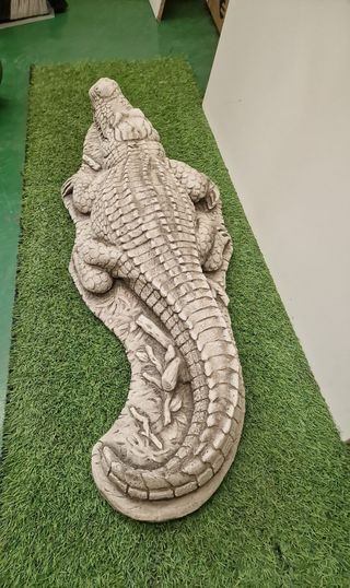 FUENTE JARDIN COCODRILO