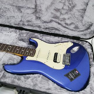 Guitarra Fender American Ultra Stratocaster HSS