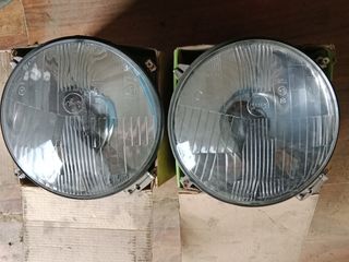 Pareja de faros de Seat 850 y 124