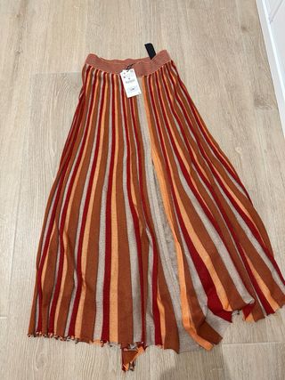 Conjunto Zara de falda plisada y top