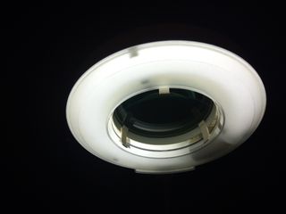 Làmpara lupa con pie y con luz led