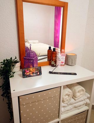 Carmen. Quiromasajista.