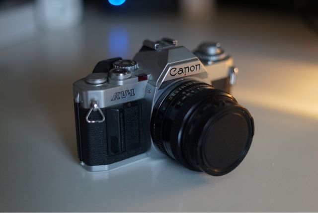 Canon Av1 reflex y objetivo 50mm canon