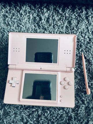Consola nintendo ds litel