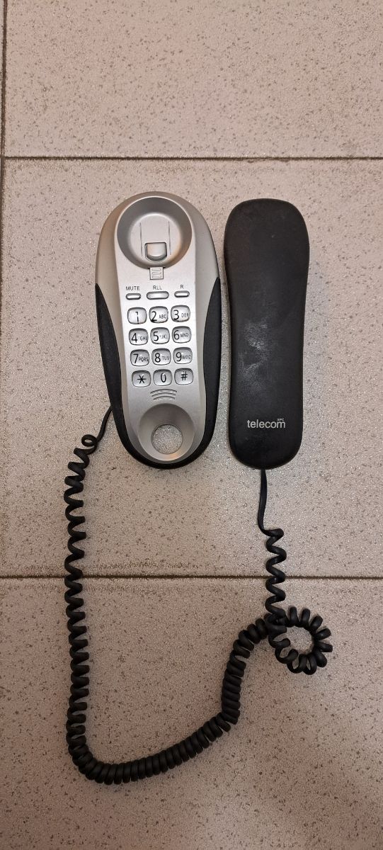 TELEFONO TELECOM SOBREMESA