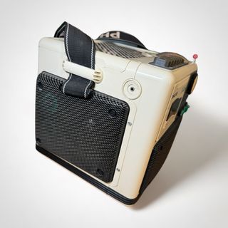 Philips D8082 Moving Sound - Estilo Memphis/90s