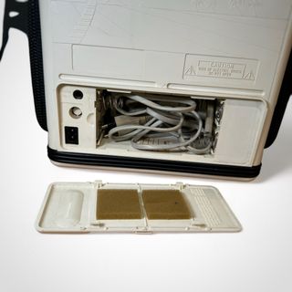 Philips D8082 Moving Sound - Estilo Memphis/90s